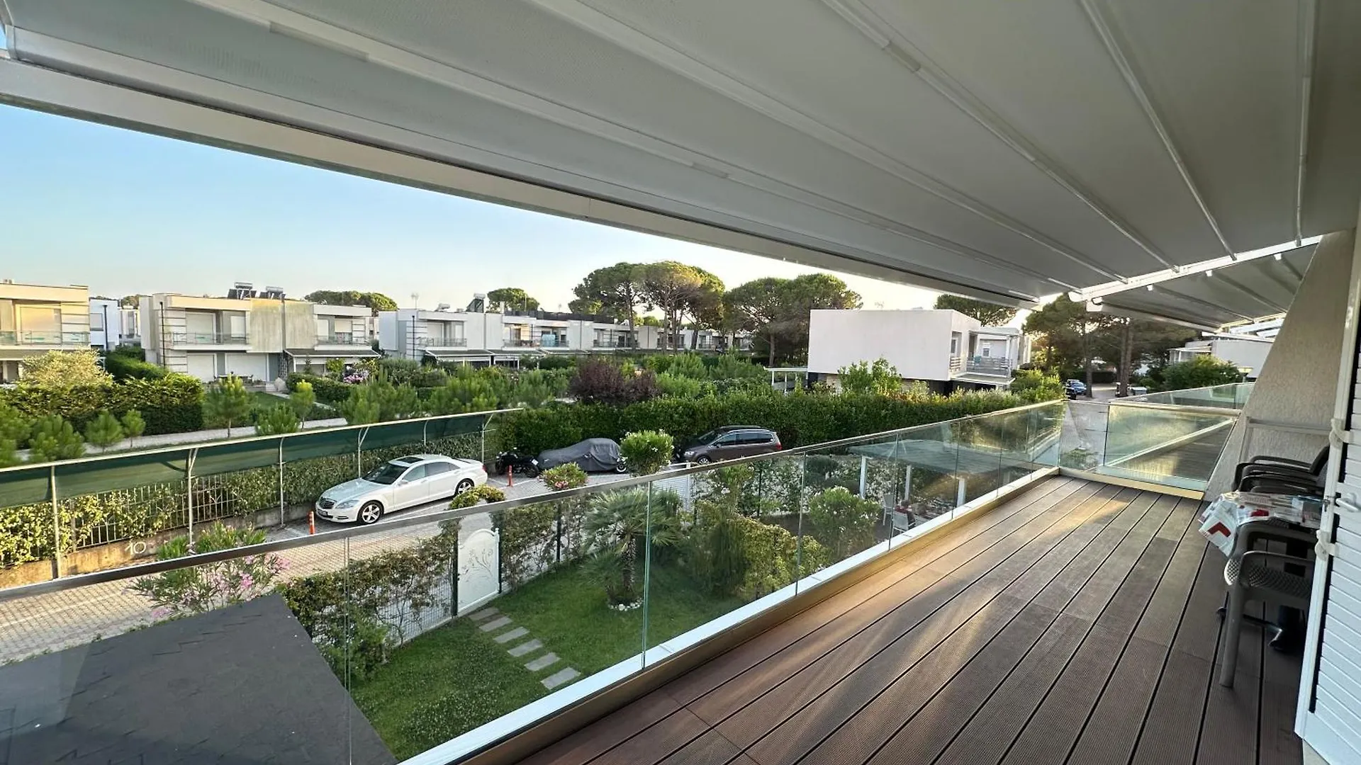 Contactos de Arbian Apartment